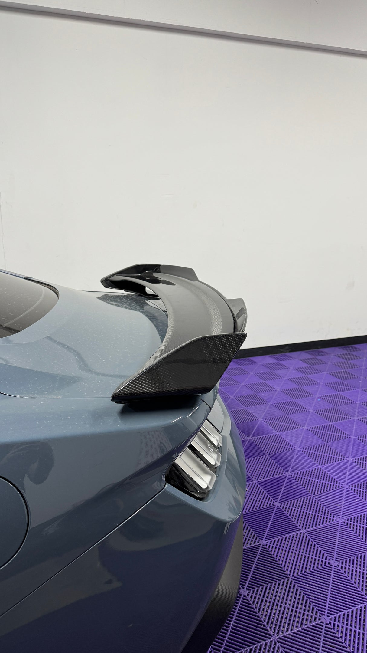 Alerón trasero de carbono brillante de 2 piezas para Ford Mustang S650 Dark Horse 2024+