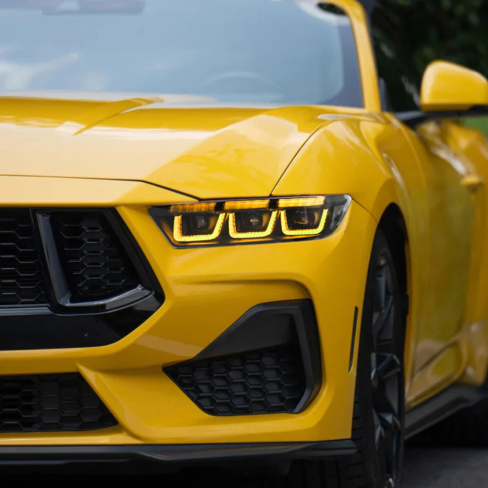 Faros LED RGB de triple proyector para Ford Mustang 2024+ (par)