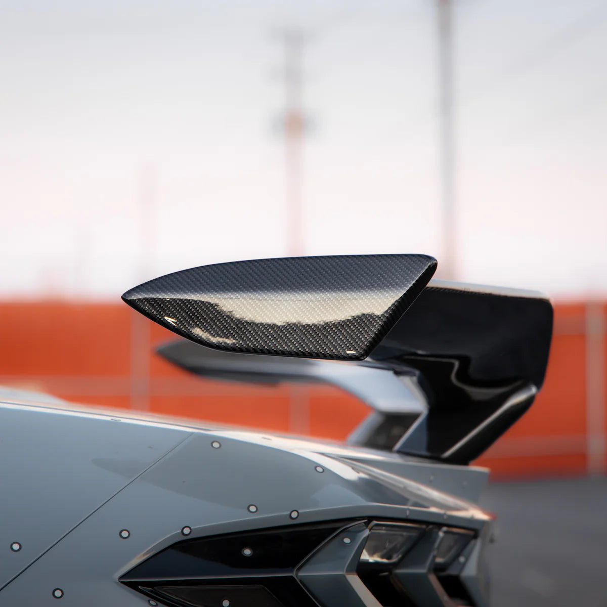 Spoiler trasero de fibra de carbono Z07 (1 pieza) para C8 Corvette Z06 / E-Ray (2023–2026)