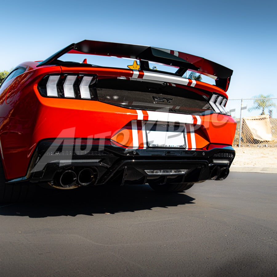 Difusor Trasero Negro Brillante para Ford Mustang Dark Horse 2024+ con Cuatro Salidas