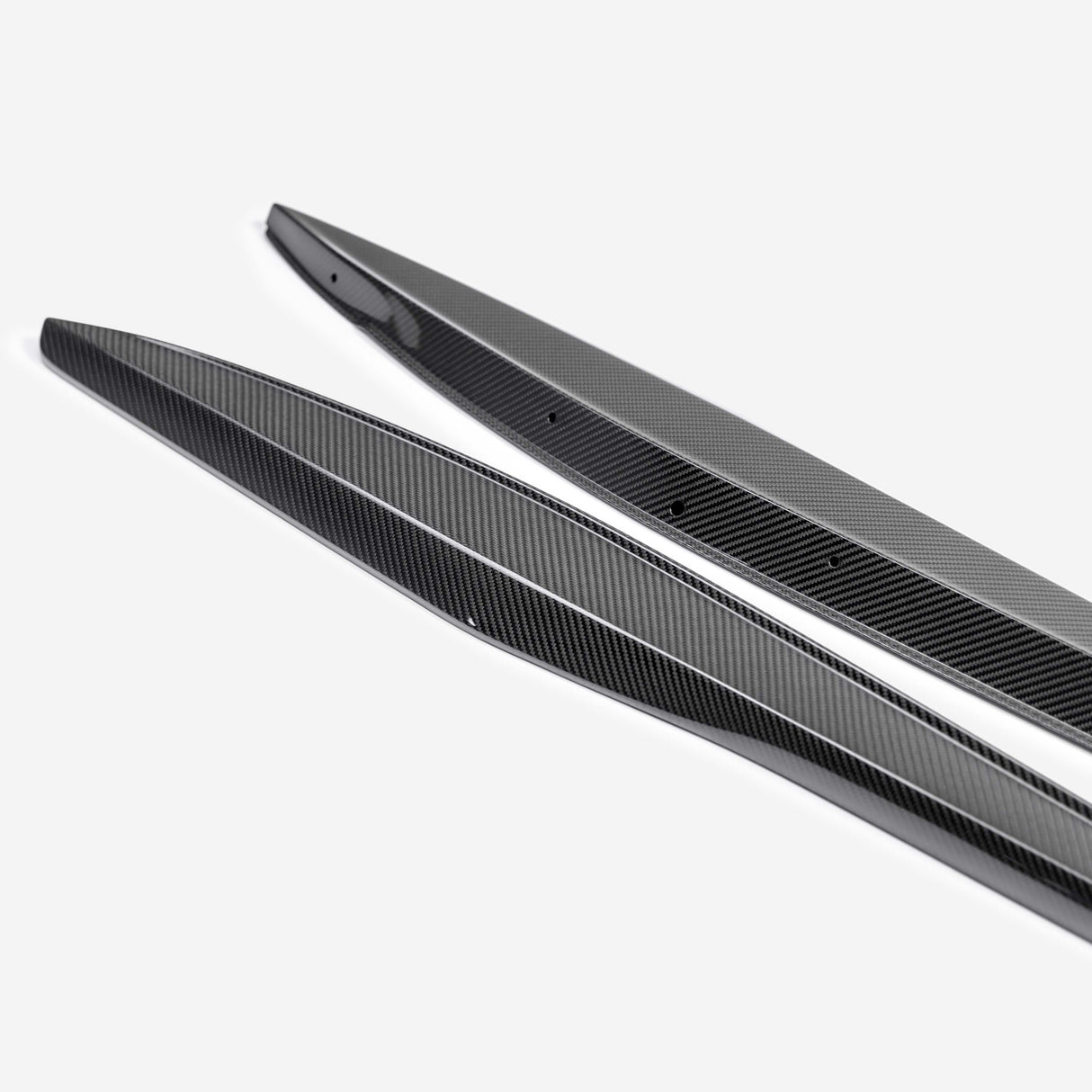 Extensiones de balancín laterales de fibra de carbono para C8 Corvette Z06 / E-Ray (2023-2025)