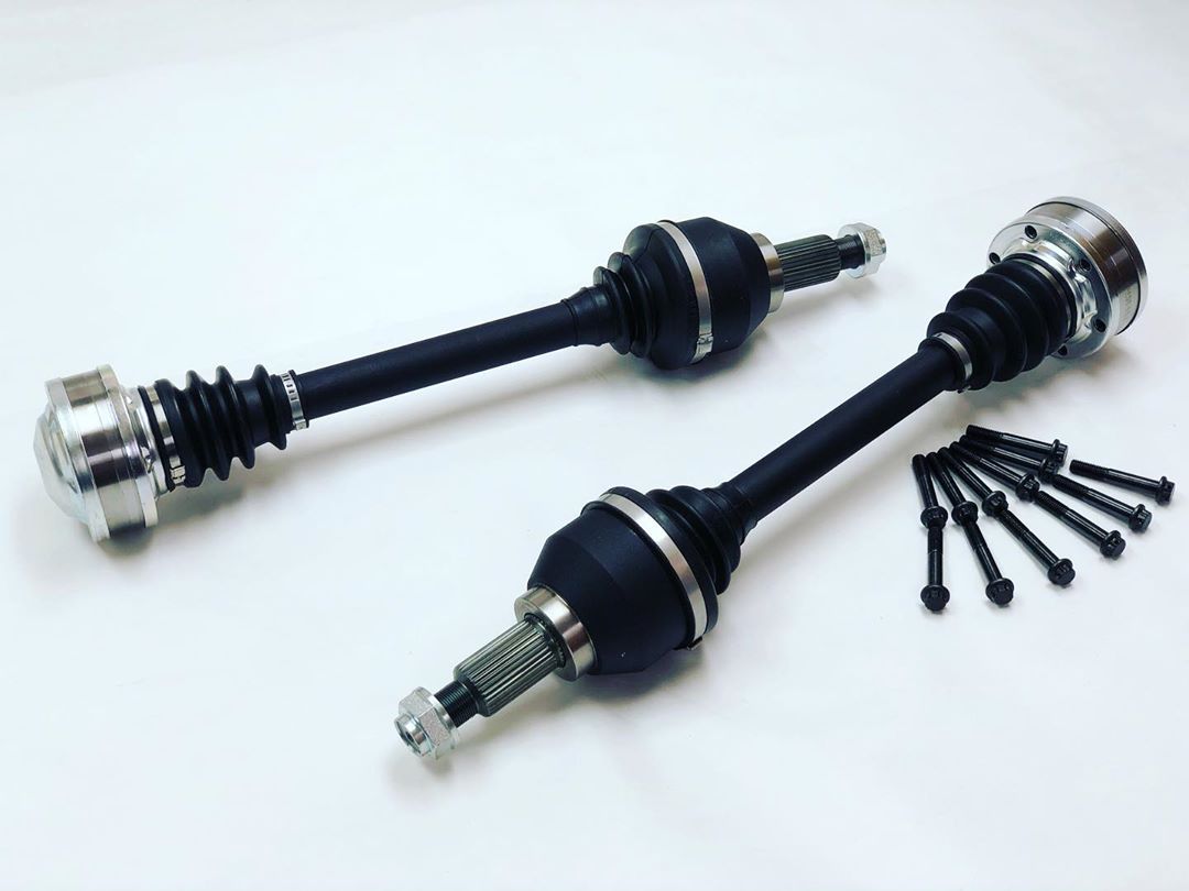 Direct Fit Rear Axle Set for 2024–2025 Chevrolet Corvette C8 Z06 & E-Ray – 300M Chromoly Performance Axles