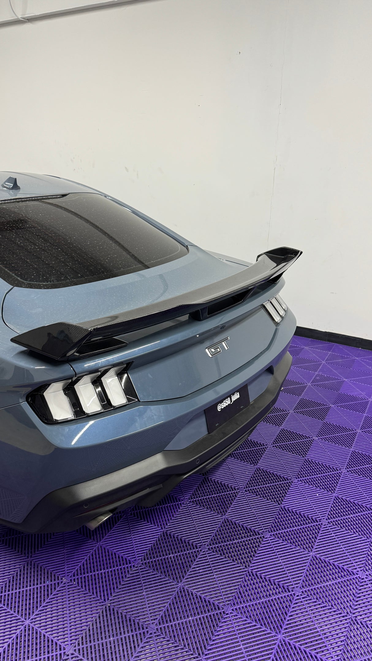 Alerón trasero de carbono brillante de 2 piezas para Ford Mustang S650 Dark Horse 2024+