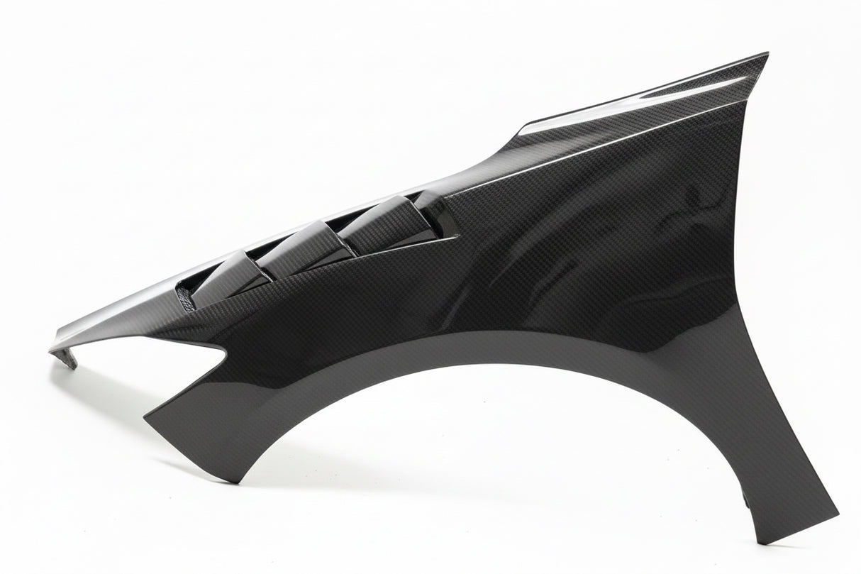 GT3 Carbon Fiber Front Fenders – Chevrolet Corvette C8 Stingray