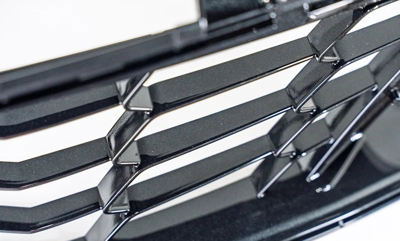 GM C8 Corvette Widebody Front Center Grille Bezel – Carbon Flash Metallic