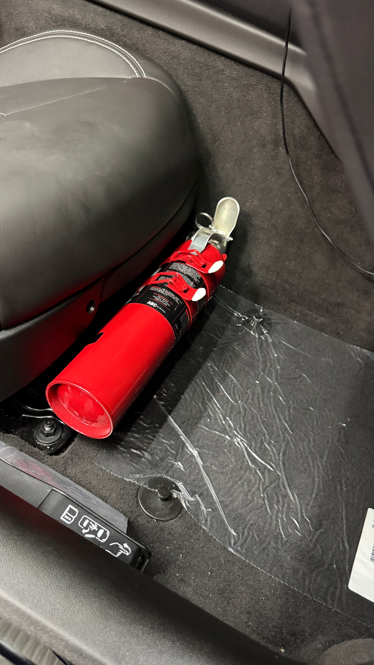 C8 Corvette Passenger-Side Fire Extinguisher Mount