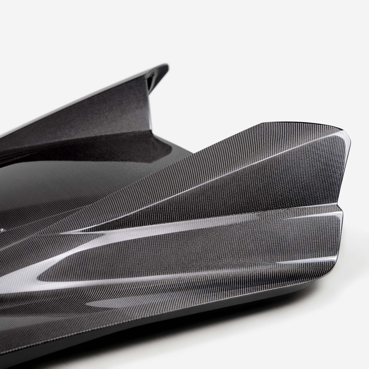 Carbon Fiber Tonneau Cover for 2020–2025 Chevrolet Corvette C8 Convertible
