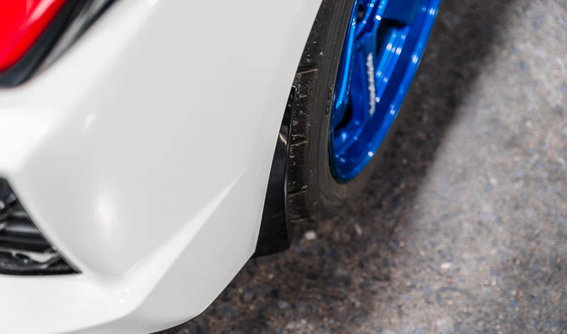 C8 Corvette Stingray Extended Splash Guards – Carbon Flash