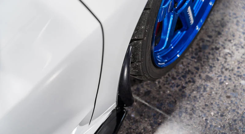 C8 Corvette Stingray Extended Splash Guards – Carbon Flash