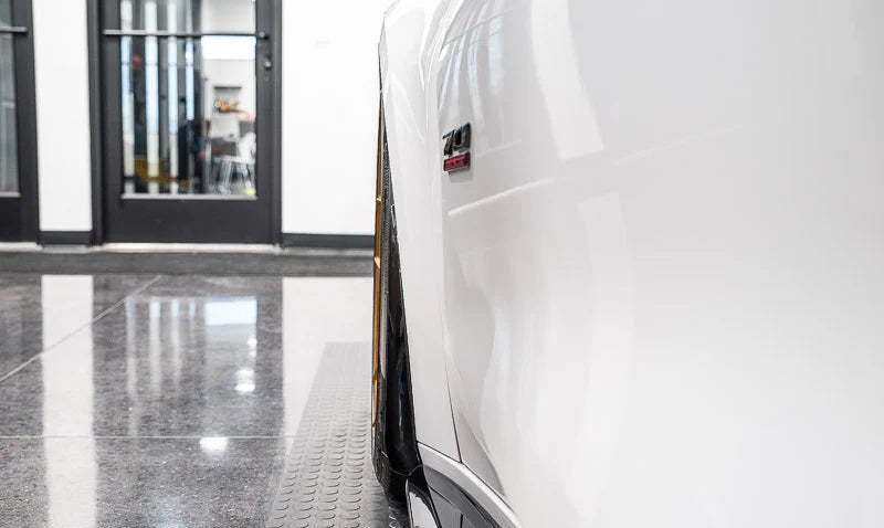 C8 Corvette Z06 / E-Ray / ZR1 Extended Front Splash Guards – Carbon Flash